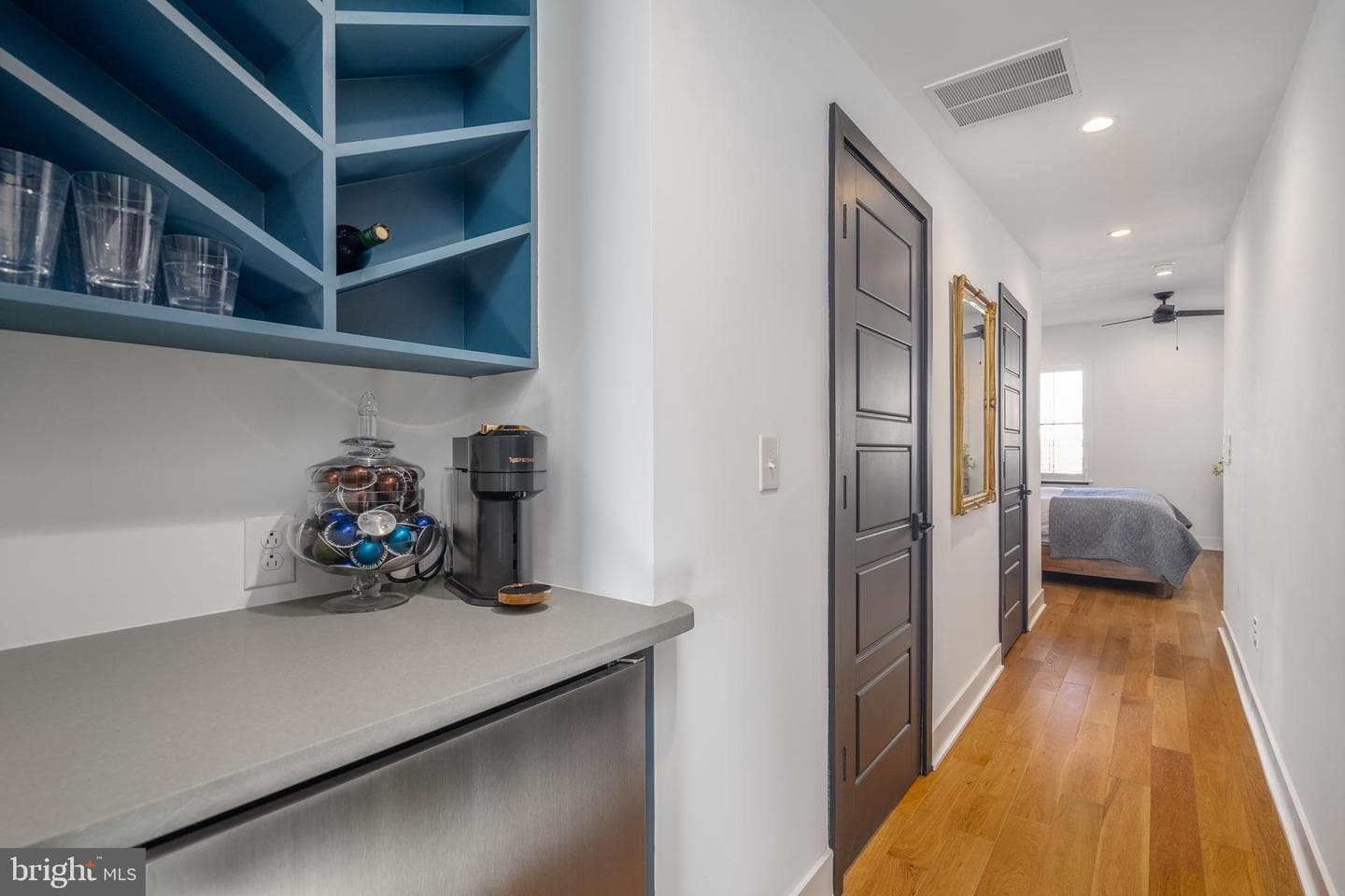 620 Carpenter Street photo 31