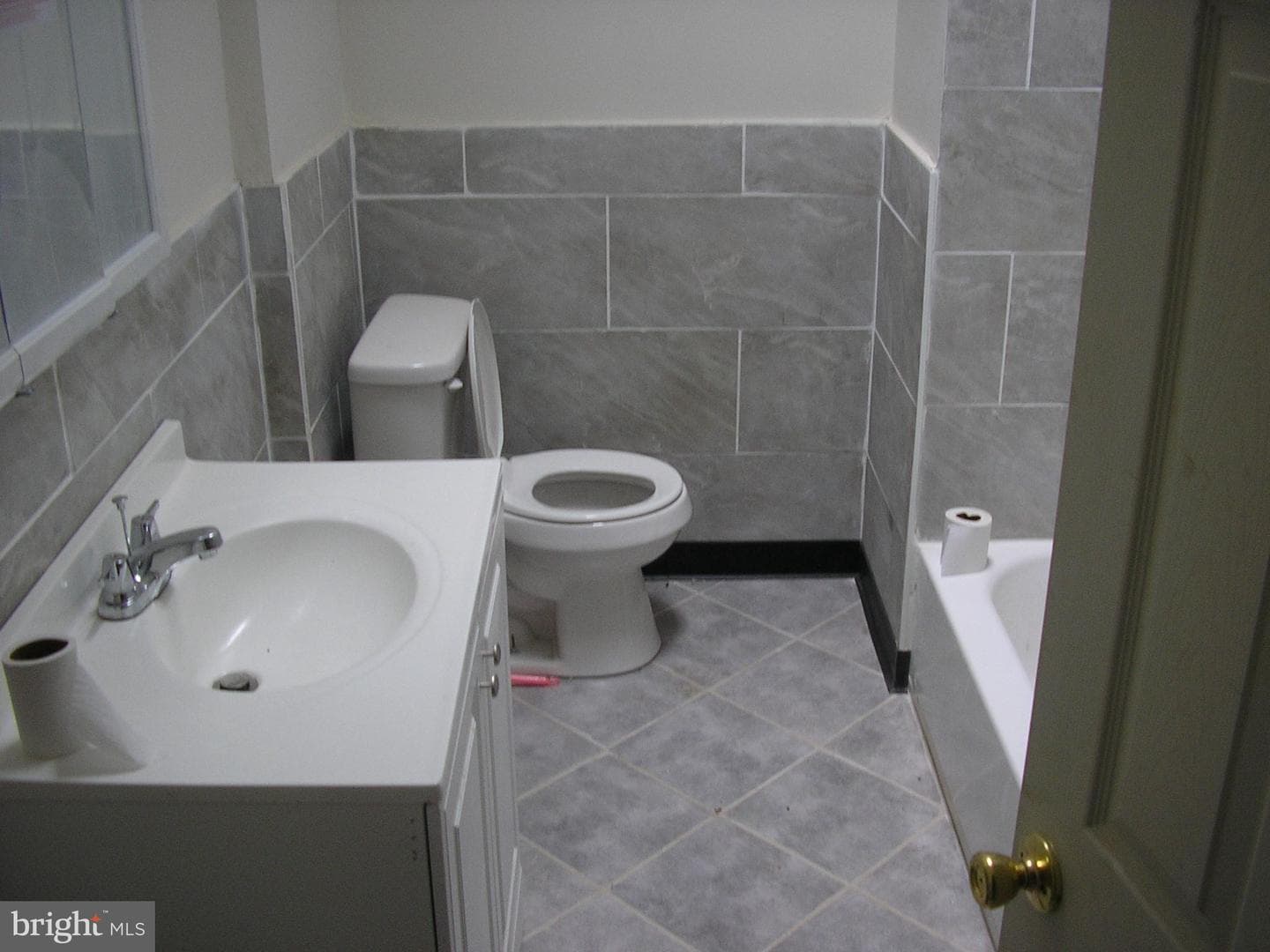 6227 Addison Street photo 7
