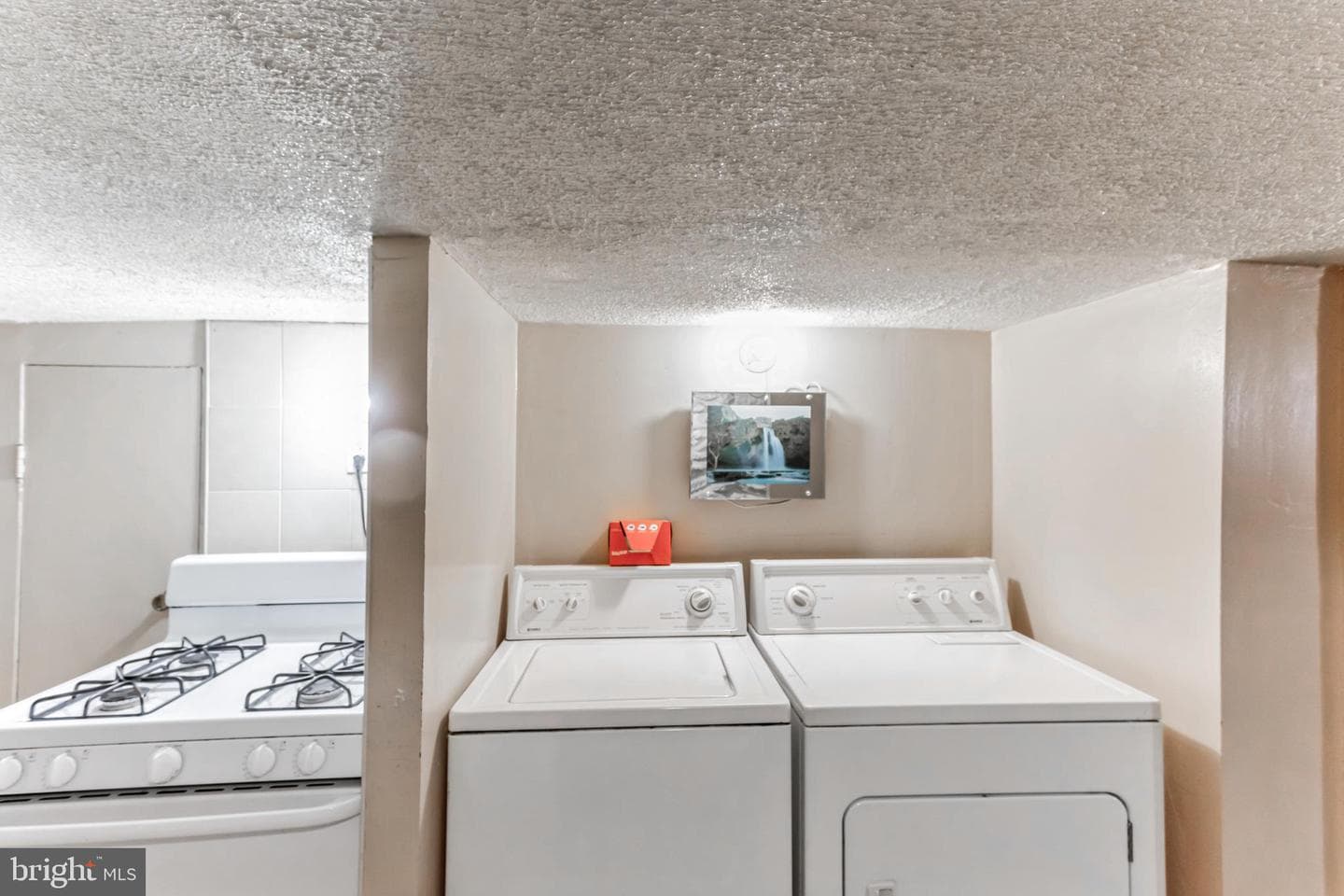 3537 Kip Street photo 16