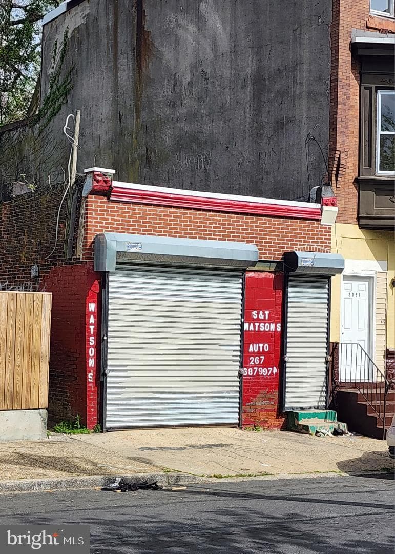 2353 N 16th Street photo 4