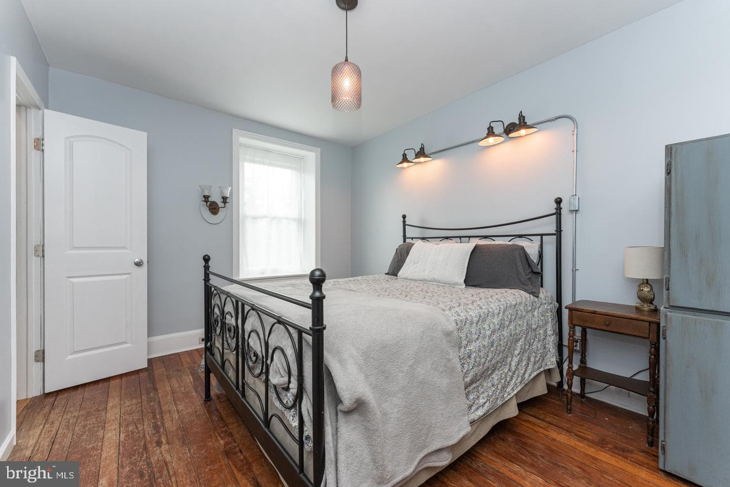 3401 Ainslie Street photo 42