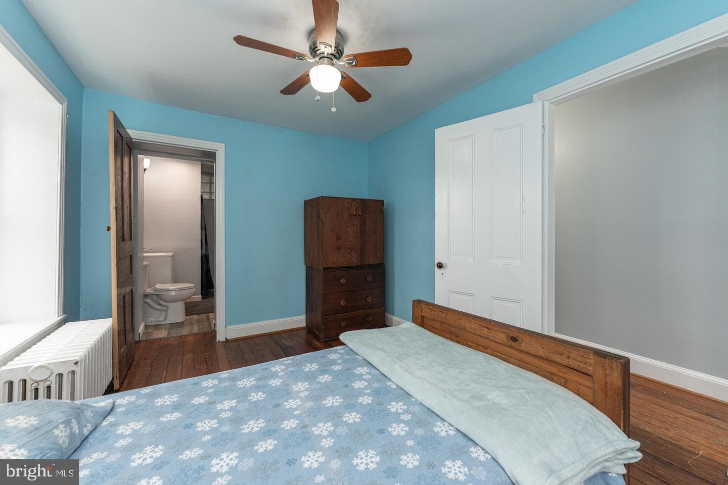 3401 Ainslie Street photo 60
