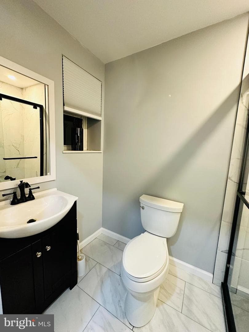 2758 Plum Street photo 7