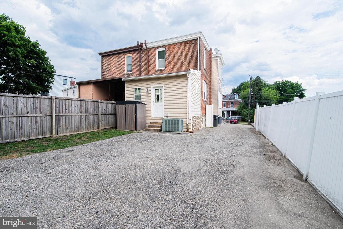 7610 Ridge Avenue photo 46
