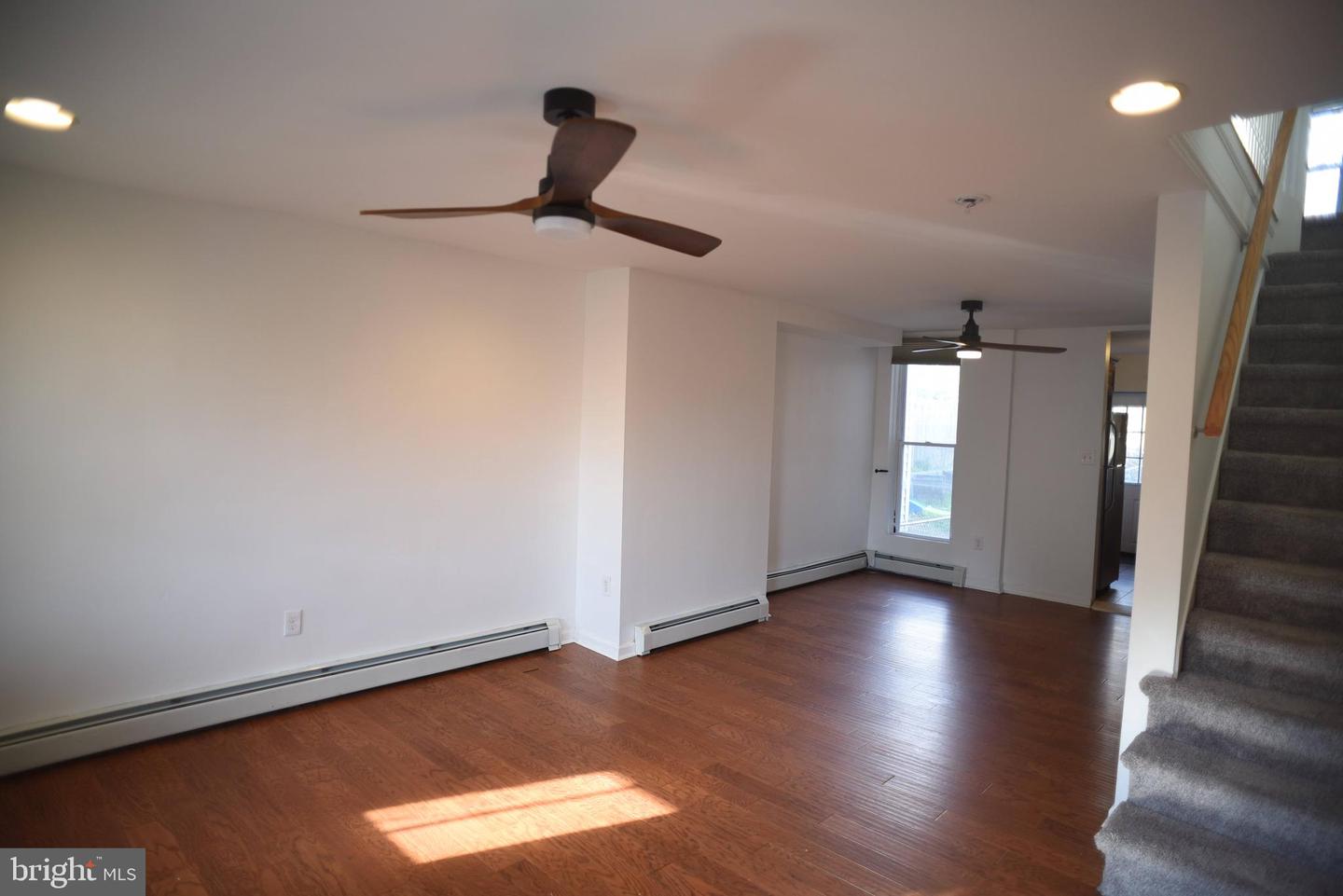 4821 Tibben Street photo 4