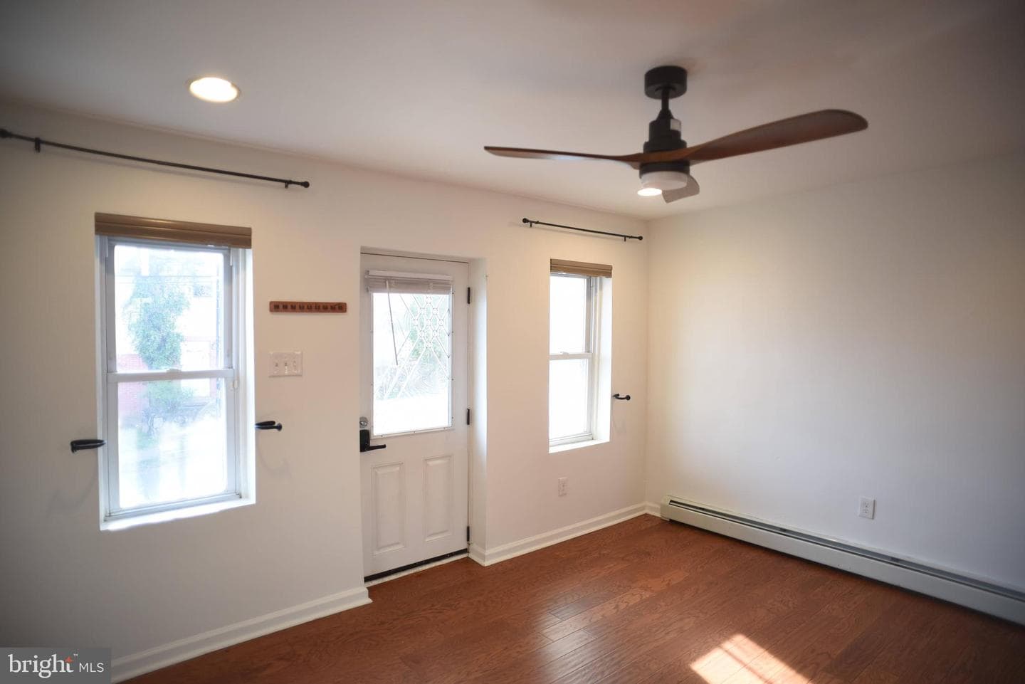 4821 Tibben Street photo 5