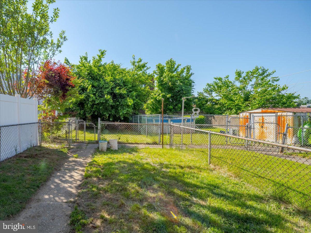 409 Delmar Street photo 6