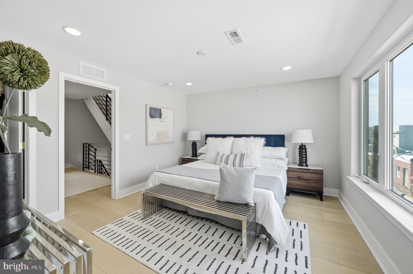 1811 S Orianna St #unit B photo 12