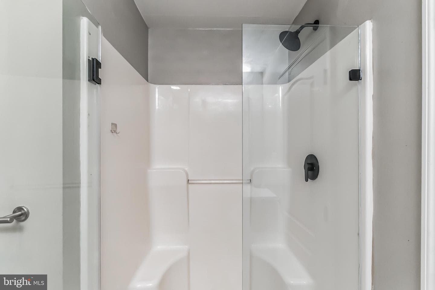 385 Lemonte Street photo 22