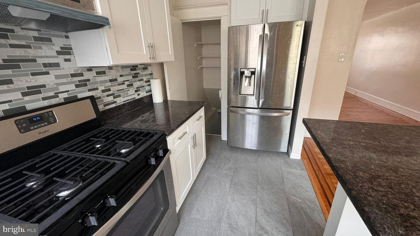 1430 Stevens Street photo 28