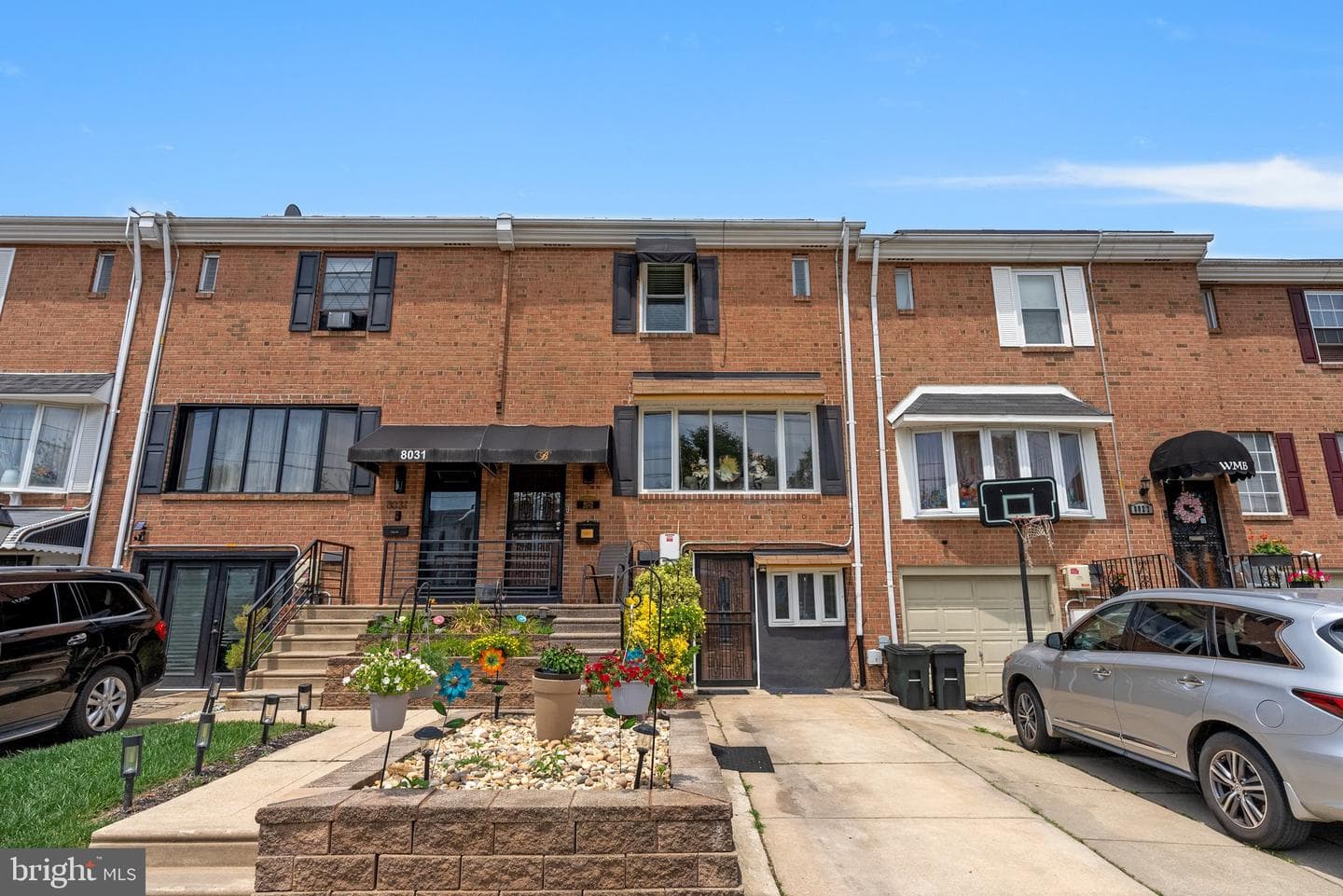 8029 Buist Avenue photo 32