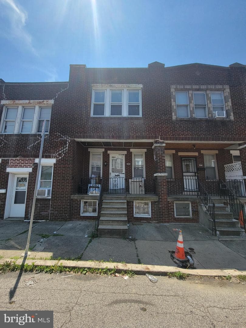 5243 Burton Street photo 1