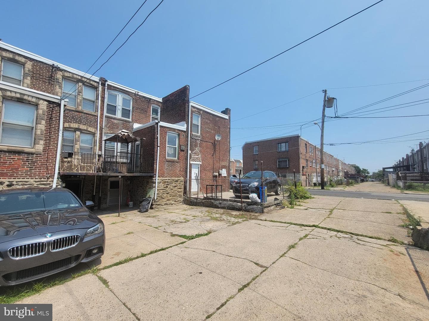 5243 Burton Street photo 30