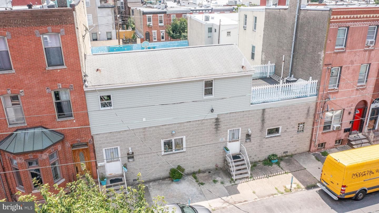 1307 S 6th Street photo 5