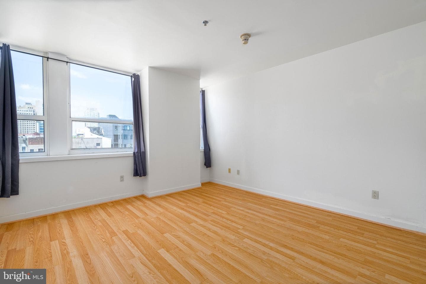 1100 Vine St # 415 photo 13
