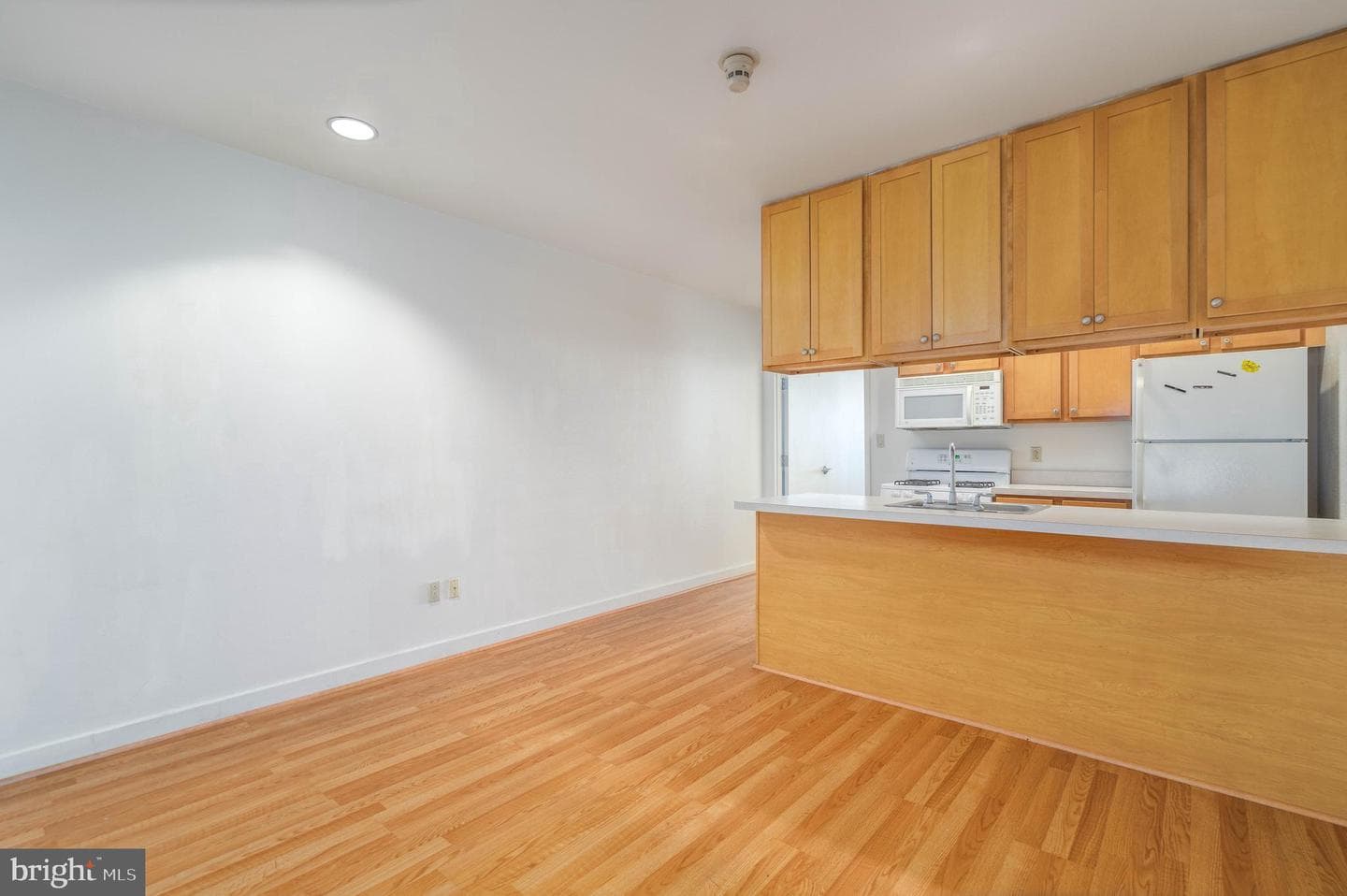 1100 Vine St # 415 photo 4