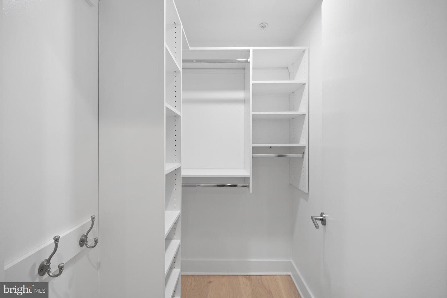 104 Black Horse Alley photo 21