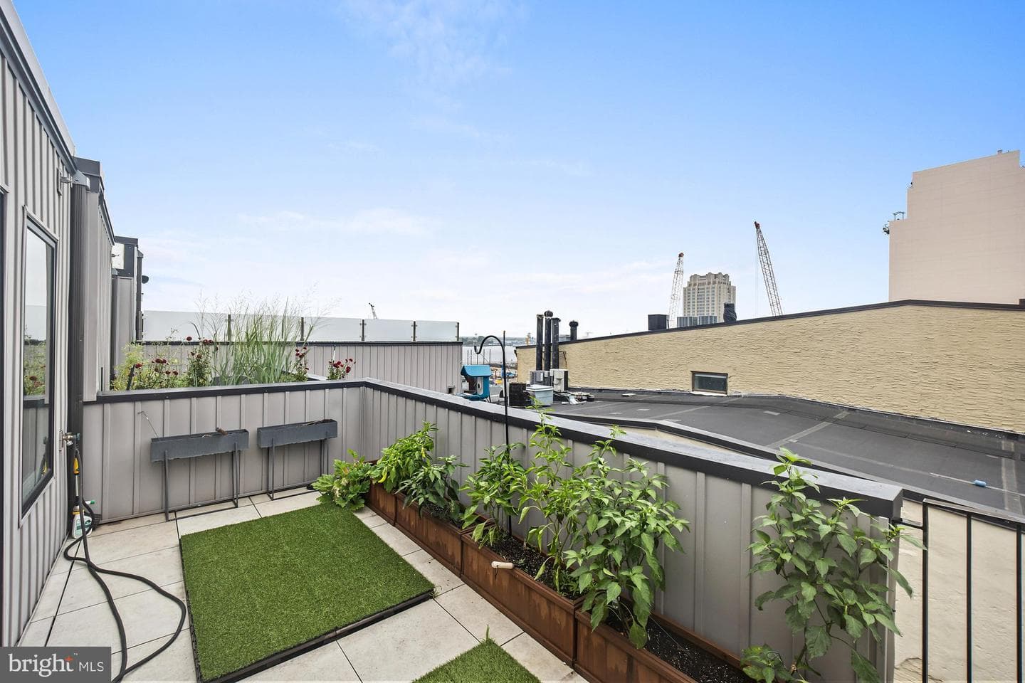 104 Black Horse Alley photo 38
