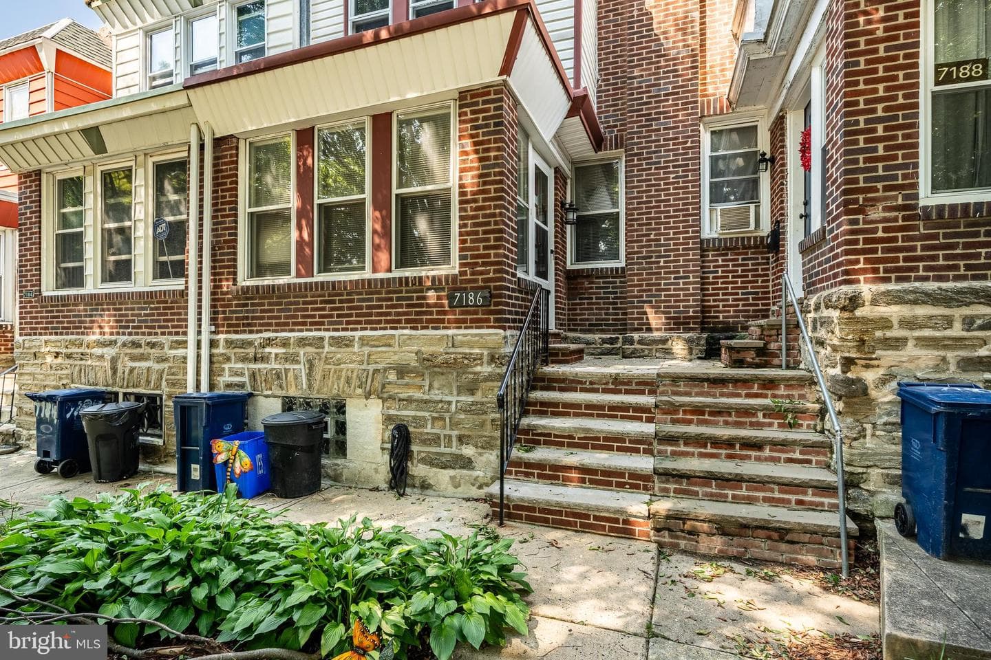 7186 N Uber Street photo 1