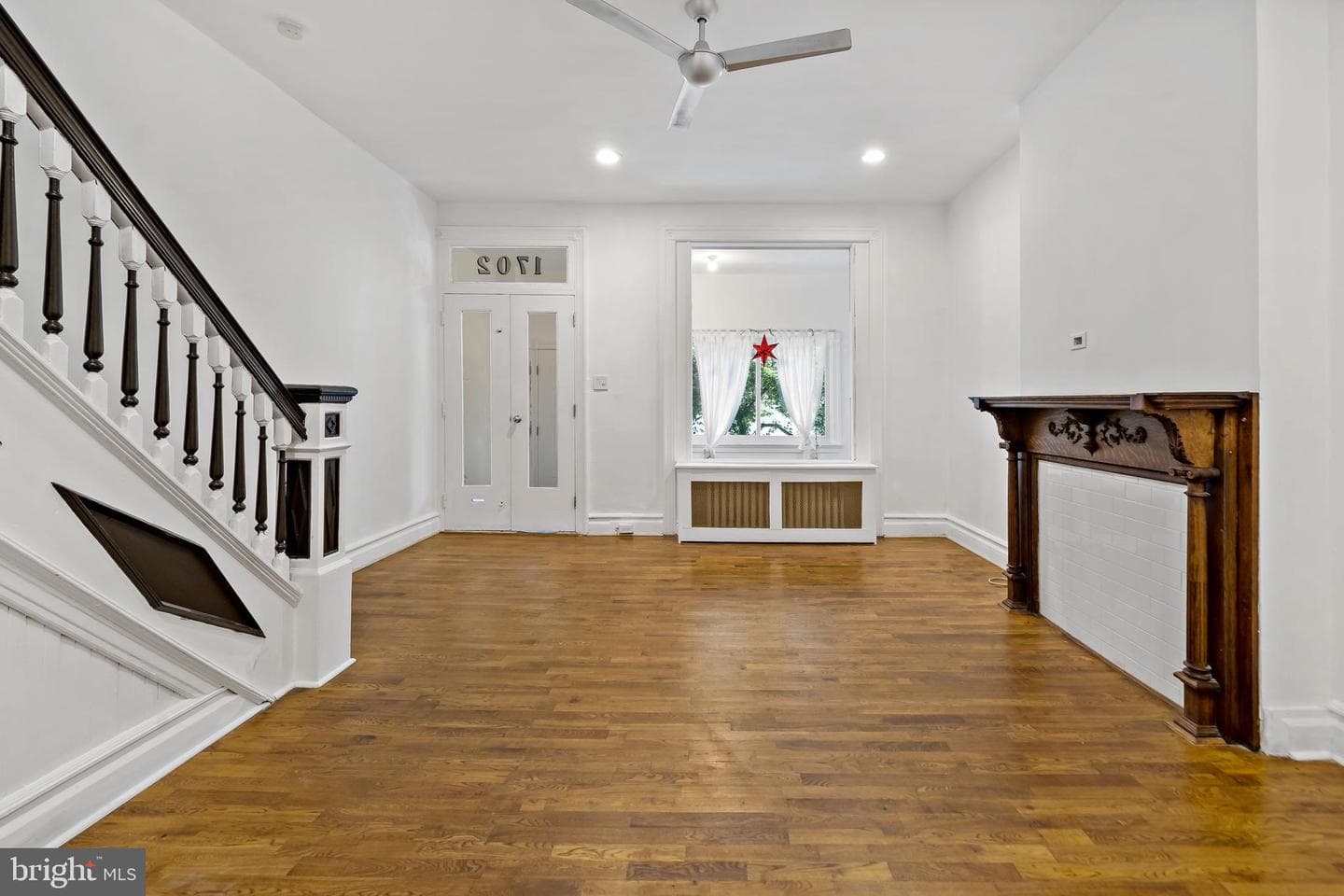 1702 Mifflin Street photo 7
