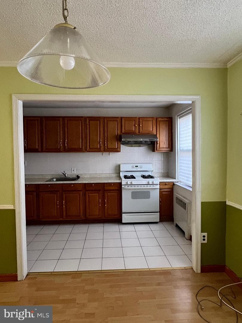 5921 Lawndale St. photo 5