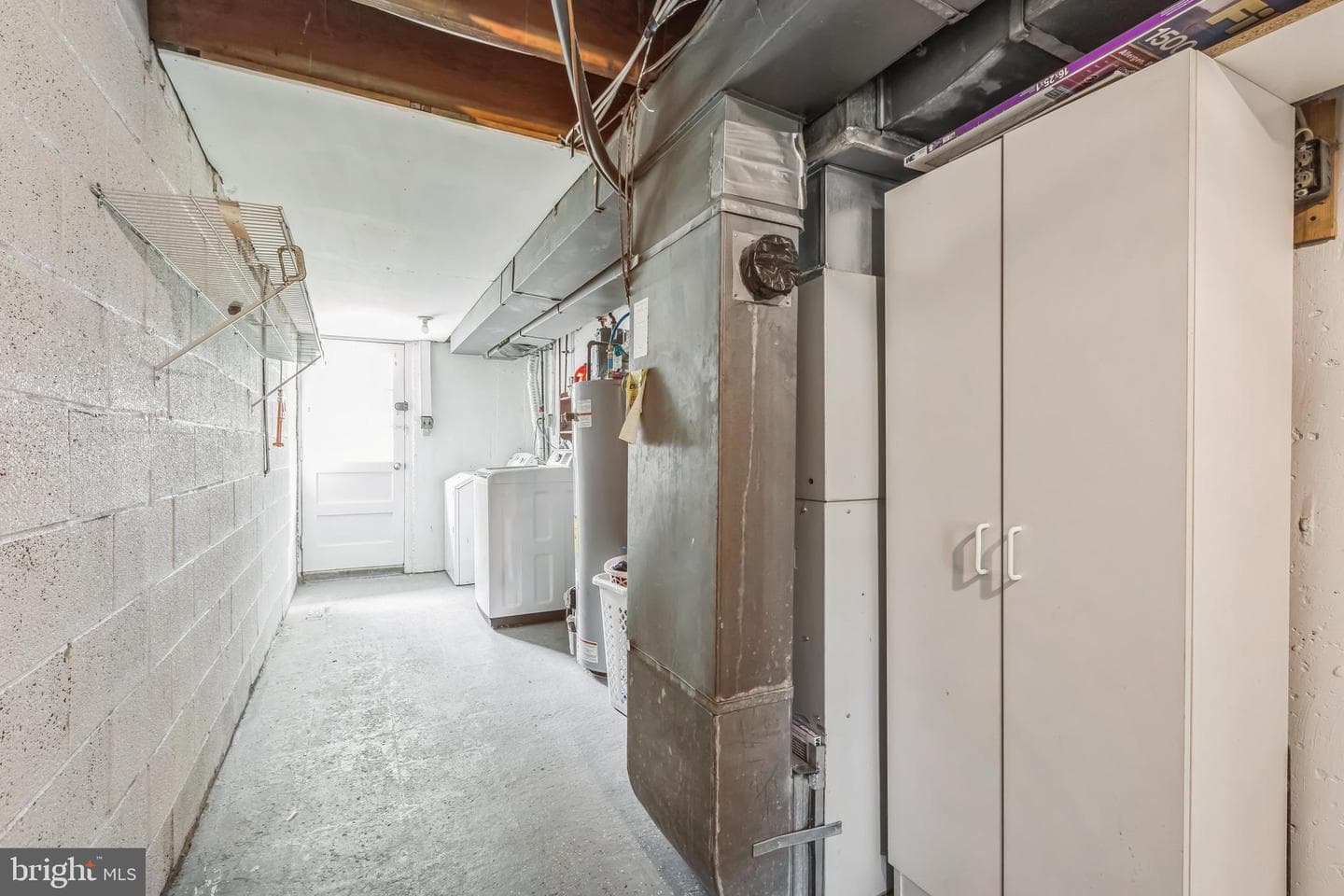 7456 Hill Road photo 34