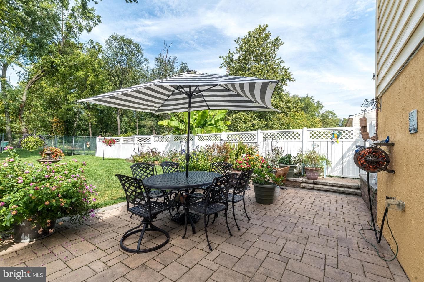 8424 Algon Avenue photo 30