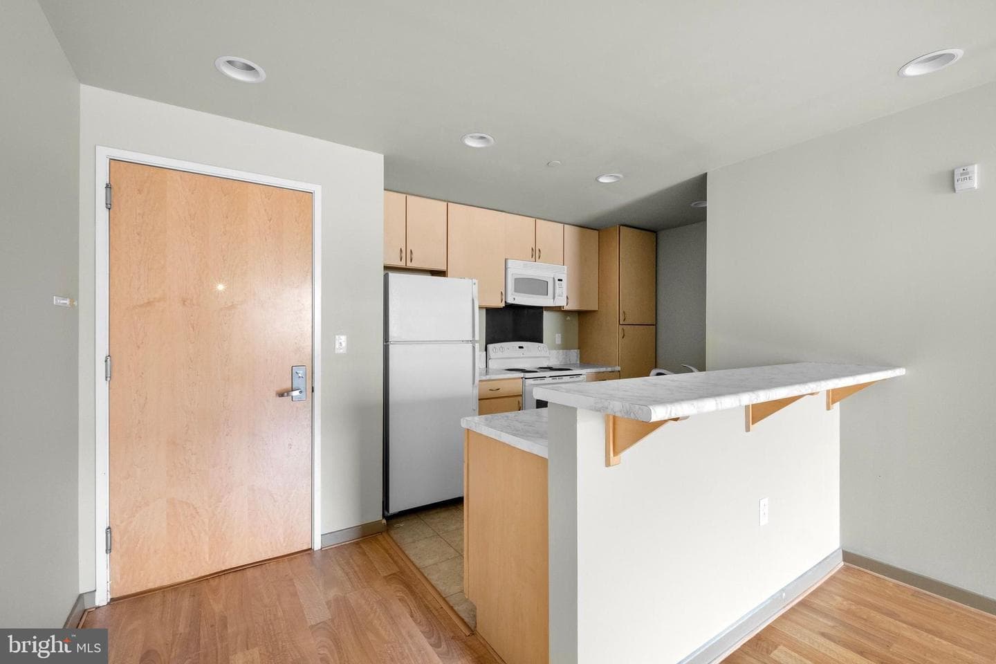 111 N 9th Street #518 photo 9