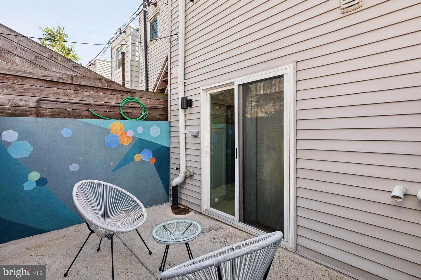 331 Winton Street photo 28