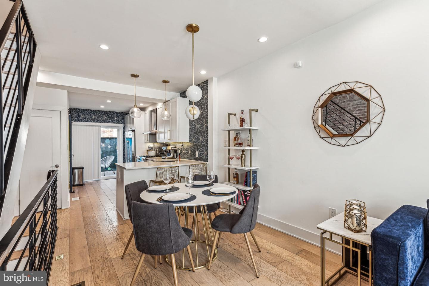 331 Winton Street photo 8