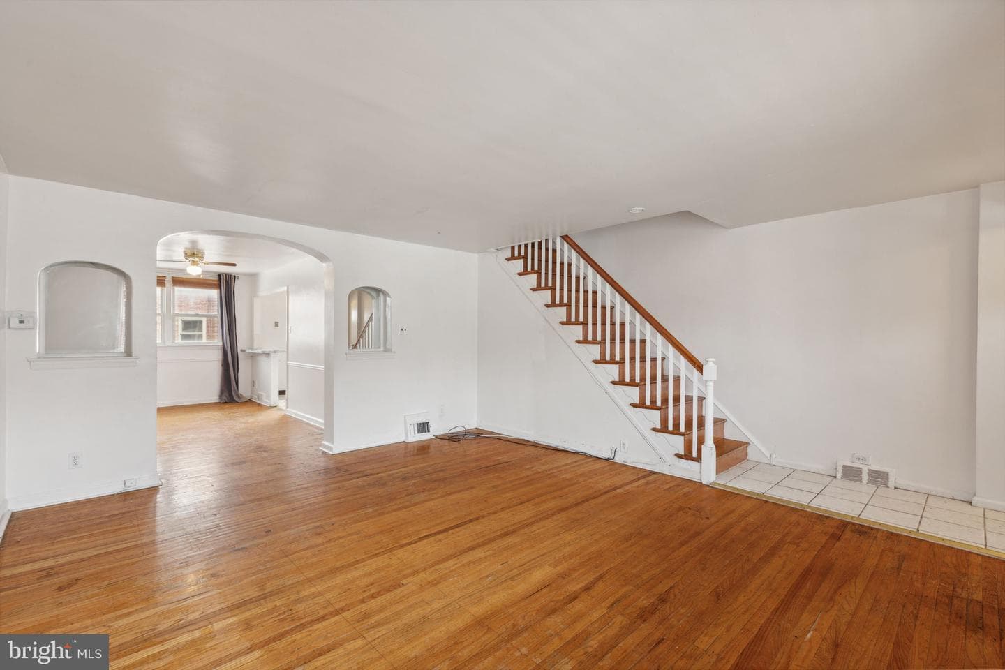 6325 Elmhurst Street photo 5