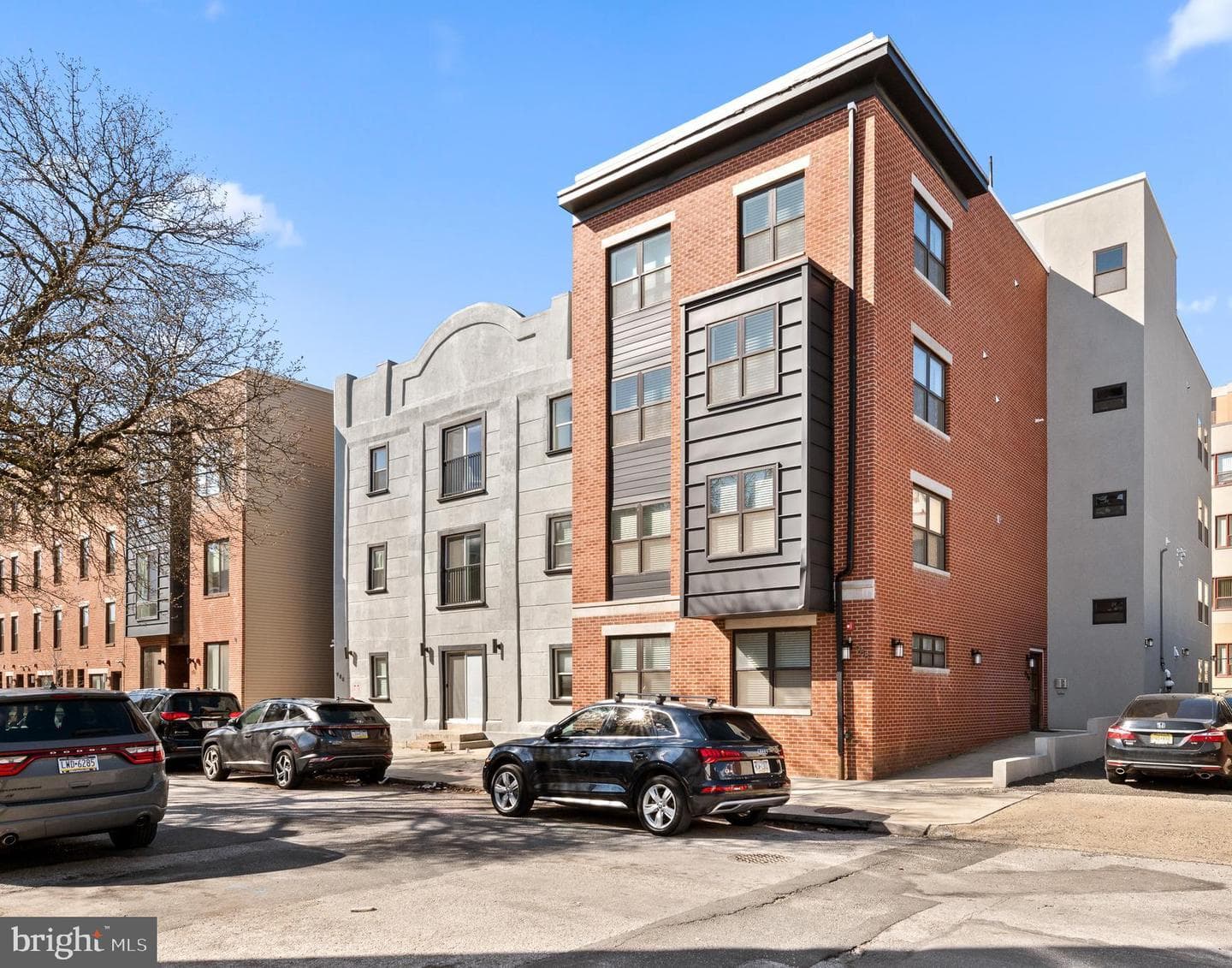 988 N Marshall Street #2r photo 1