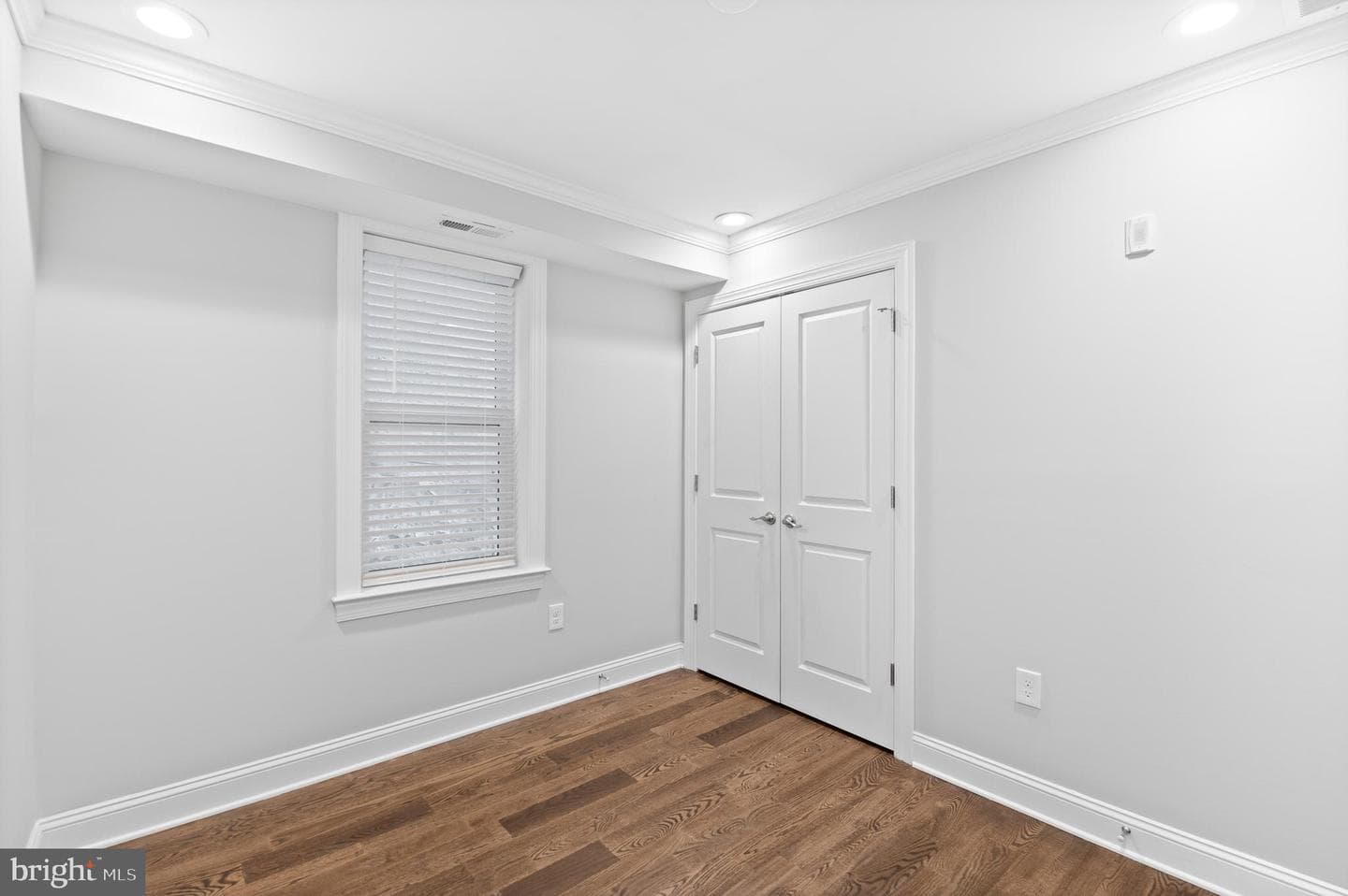 988 N Marshall Street #2r photo 23
