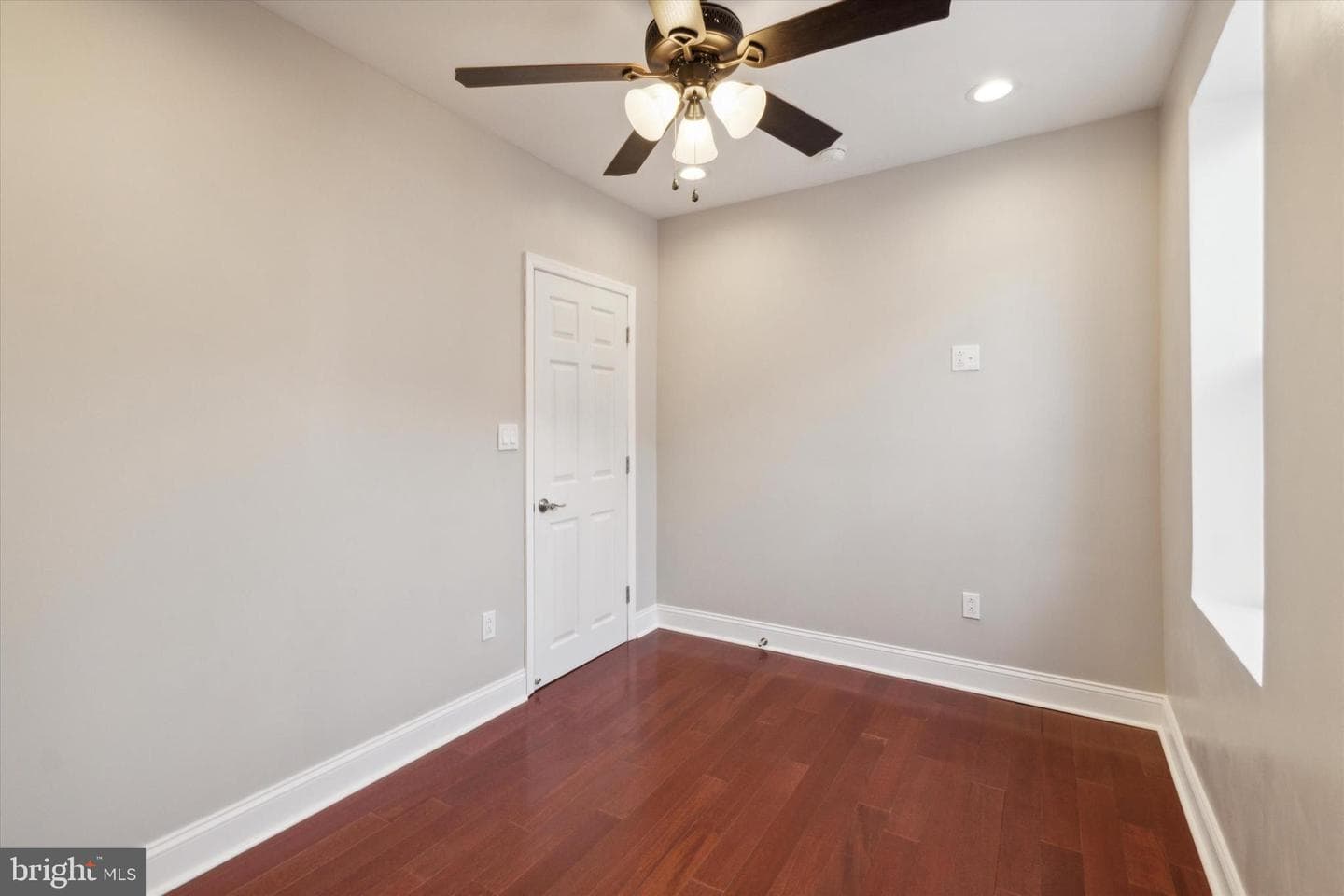 6717 Ditman Street photo 24