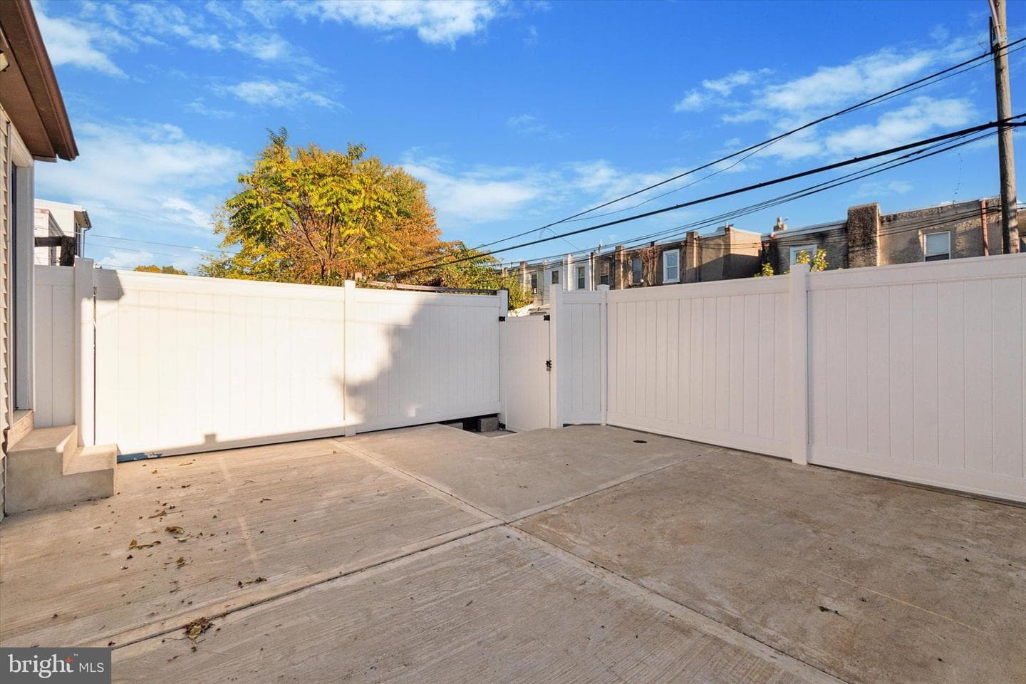 6717 Ditman Street photo 34