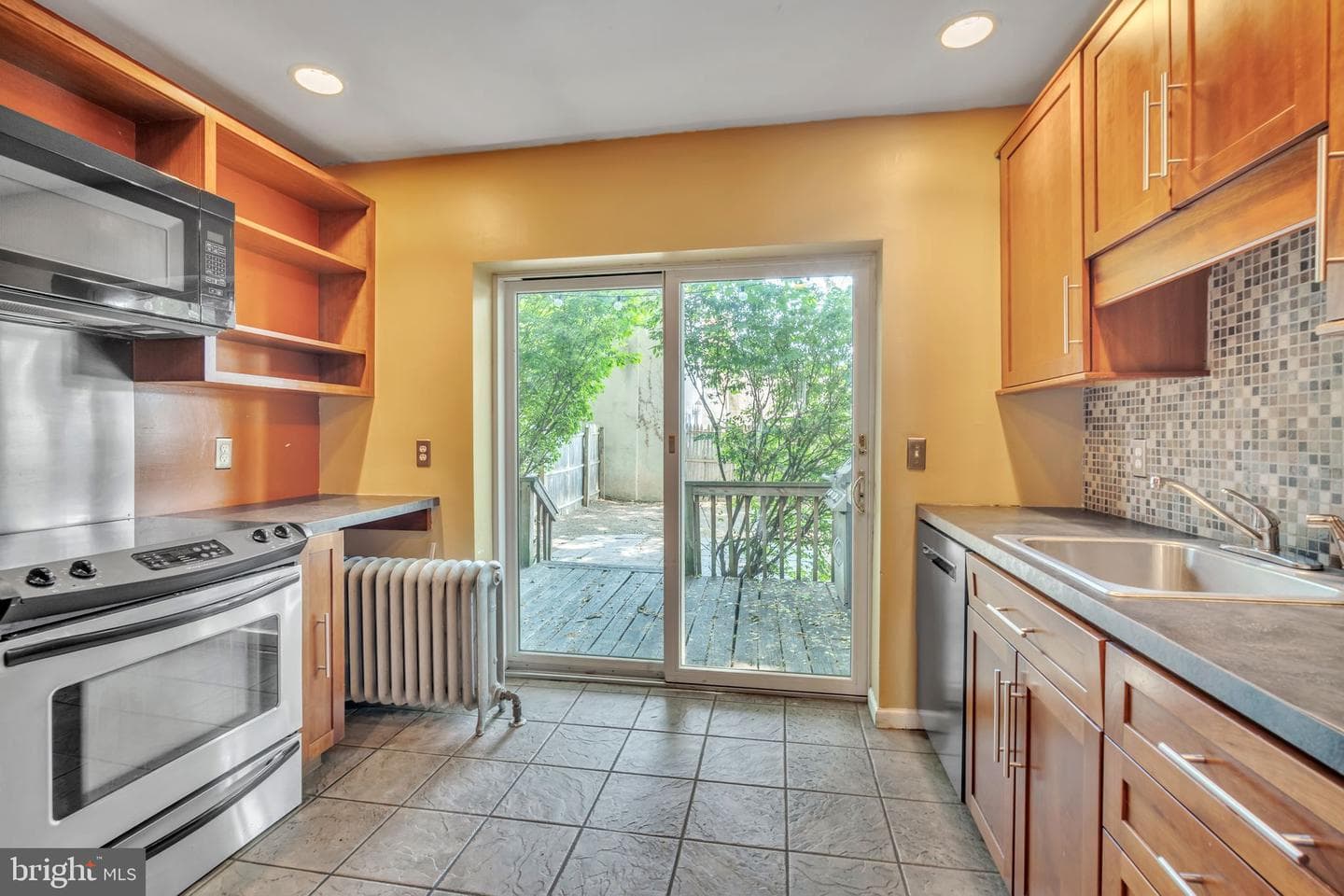 173 East Street photo 8
