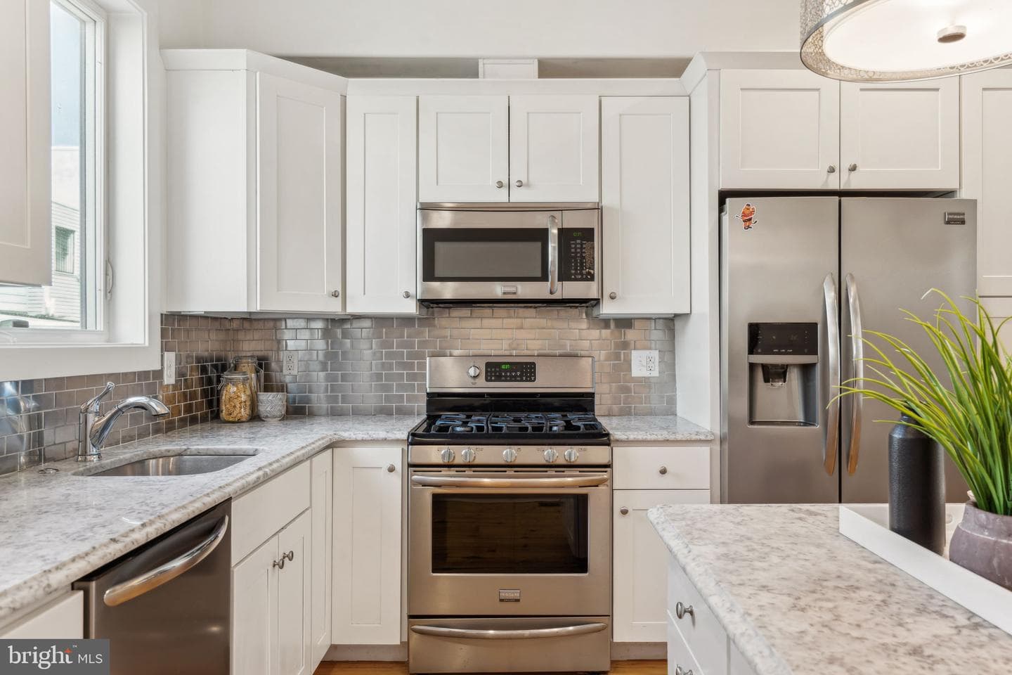 1524 S Dorrance Street photo 9