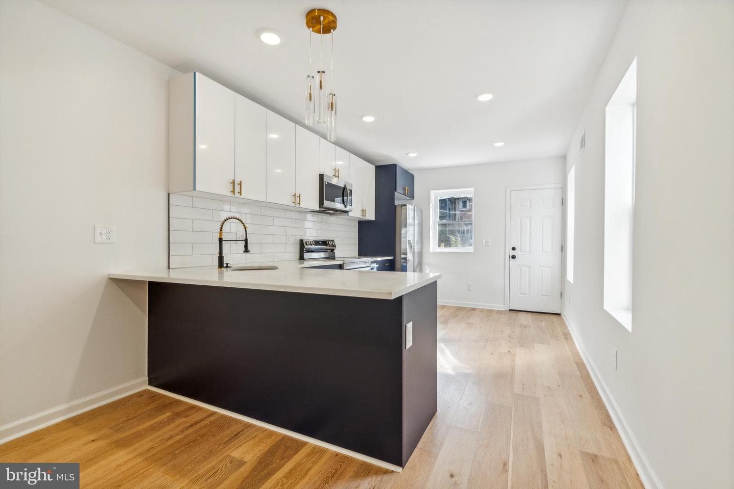 5118 Marion Street photo 8