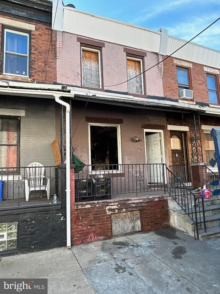 2238 Pierce Street photo 1