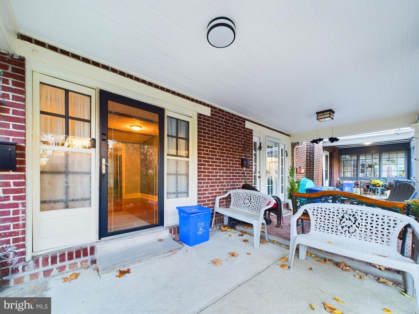 6132 McCallum Street photo 9
