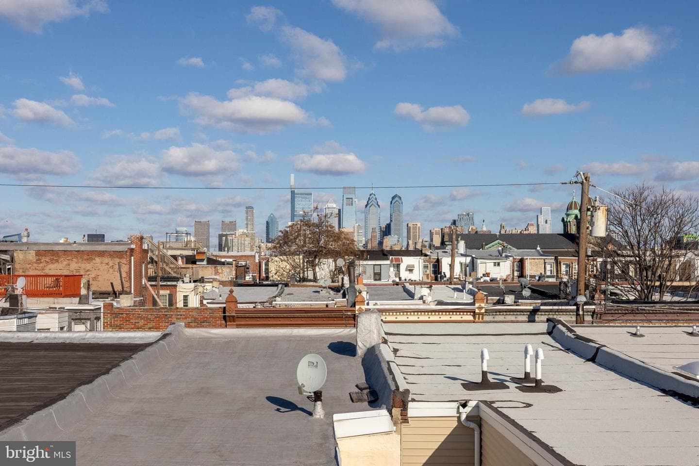 1737 Mifflin Street photo 2