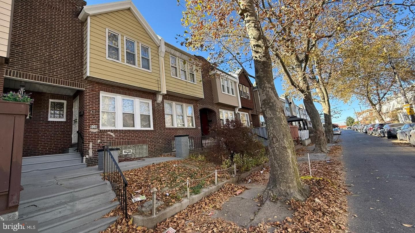 938 Anchor Street photo 3