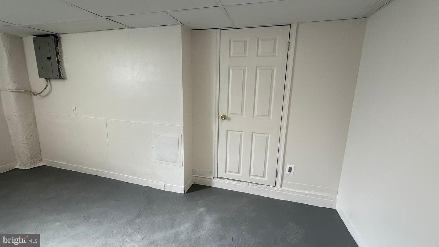 938 Anchor Street photo 40