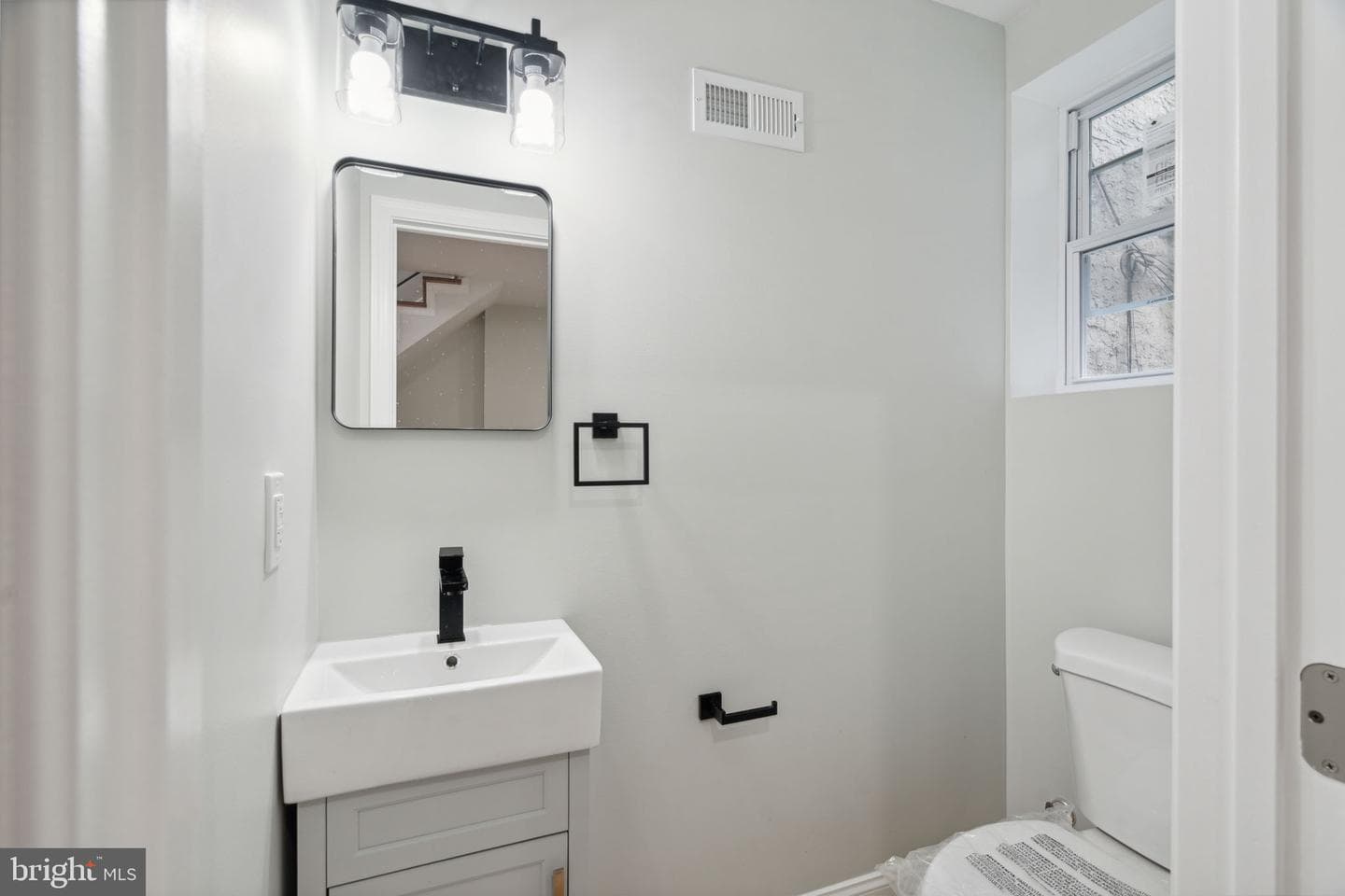 3013 Wharton Street photo 10