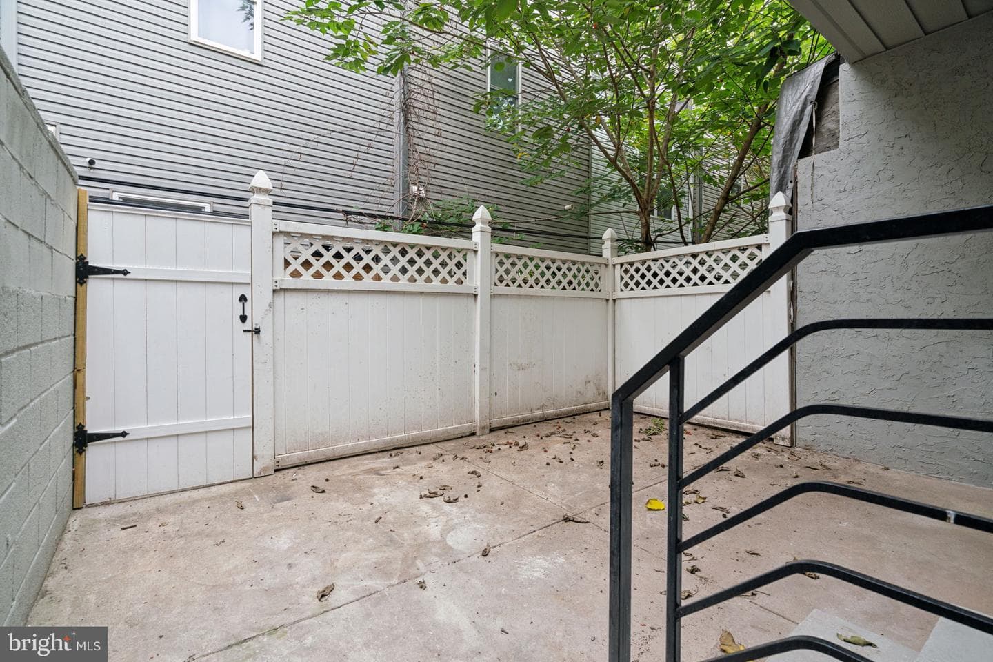 3013 Wharton Street photo 43