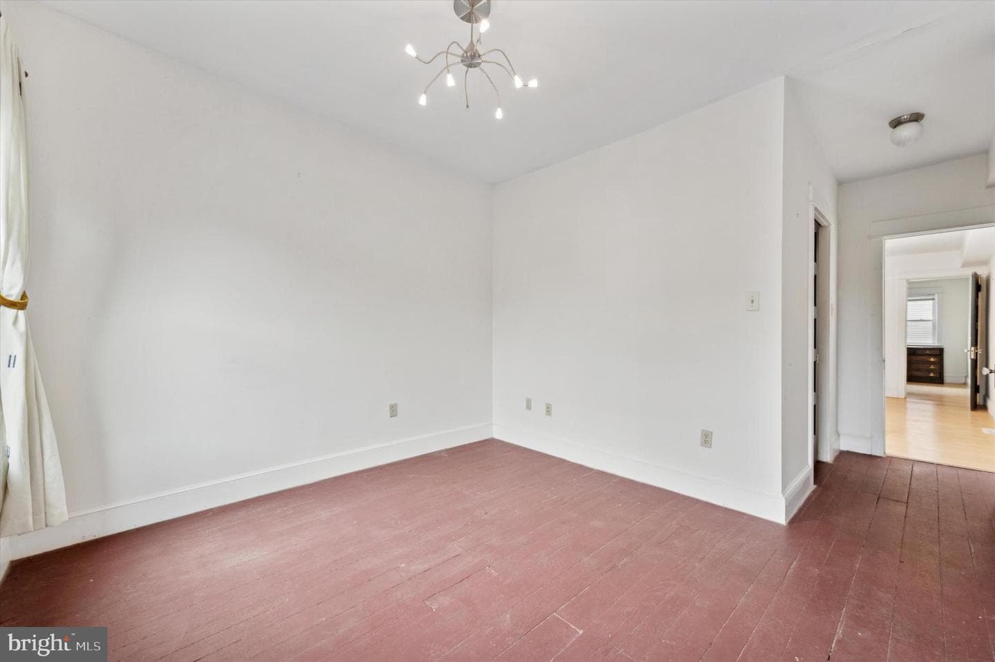 1215 N Taney Street photo 10