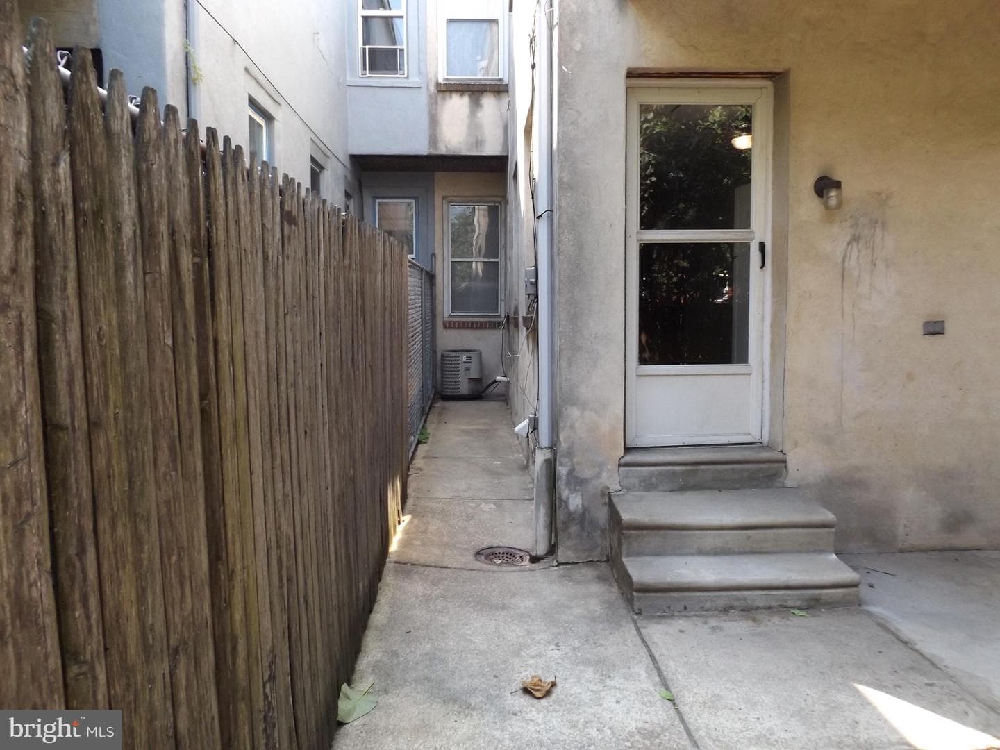 1635 French Street photo 23