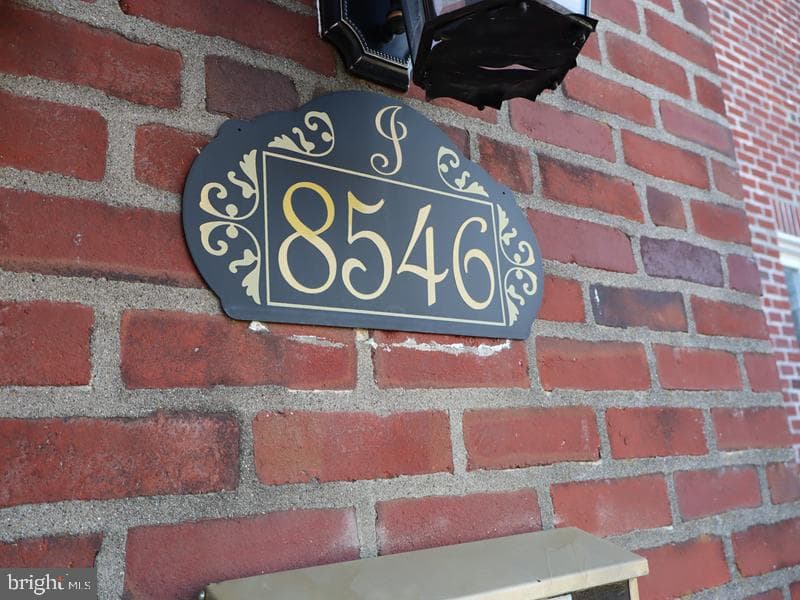 8546 Forrest Avenue photo 2