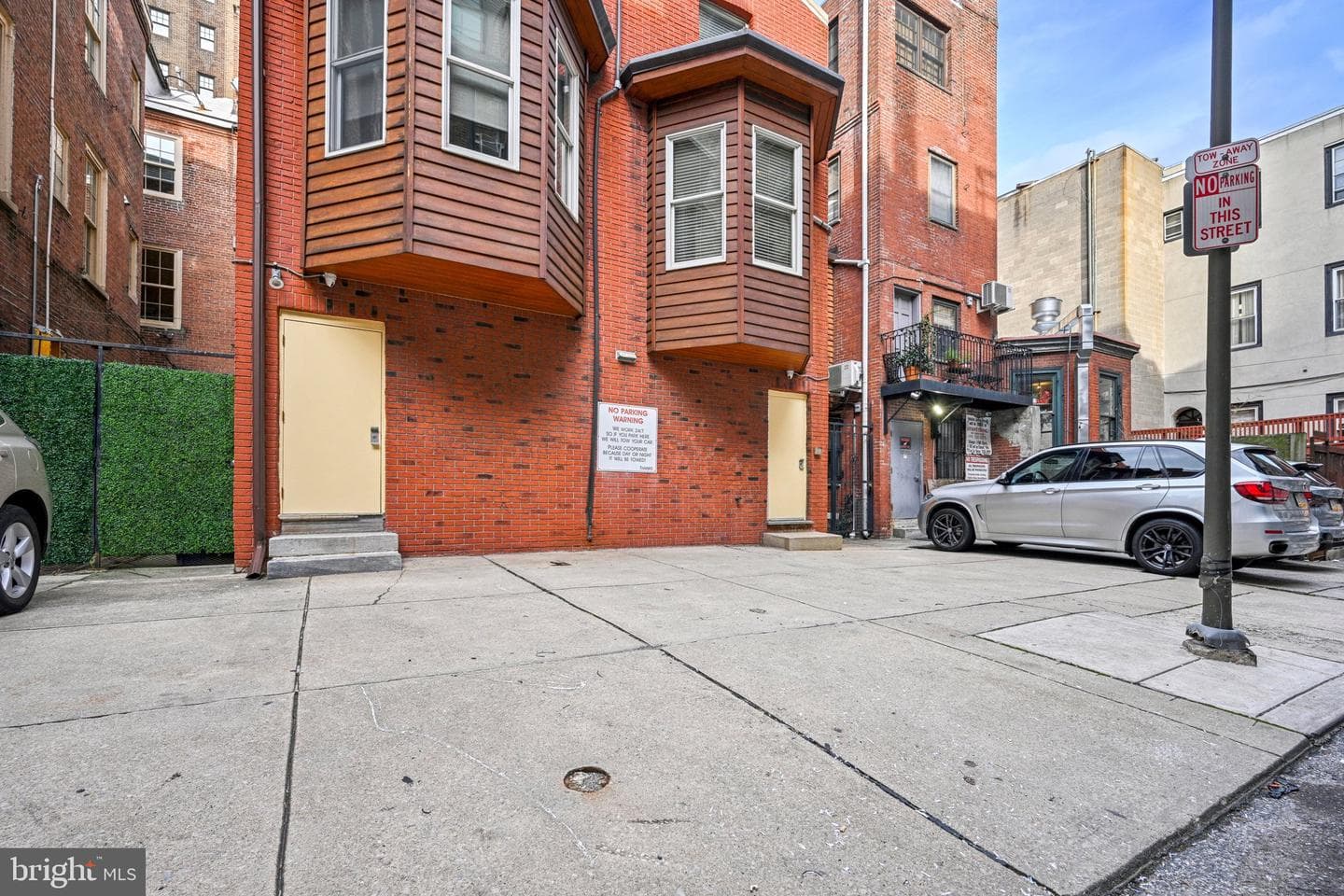1710 Locust Street photo 26