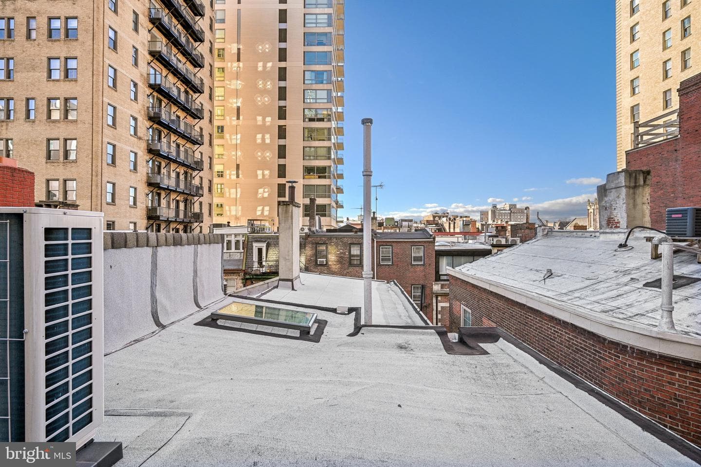 1710 Locust Street photo 83